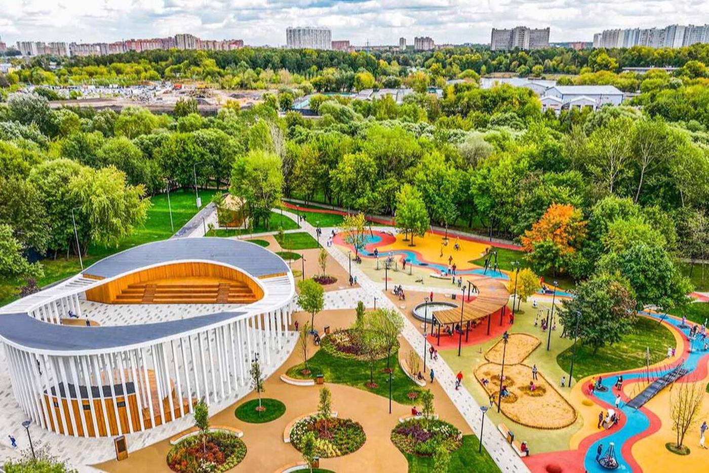 Recreational facilities and public spaces